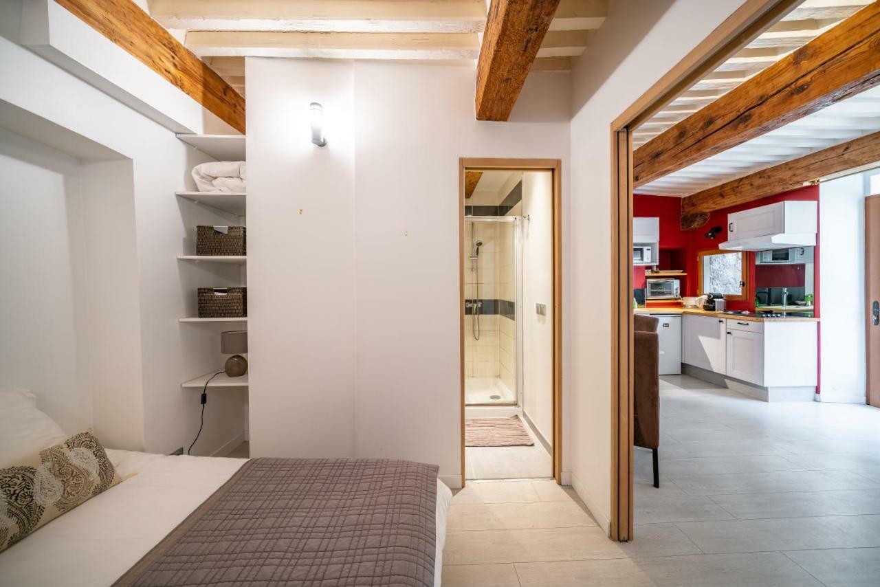 Secret Courtyard Of Annecy Exterior photo